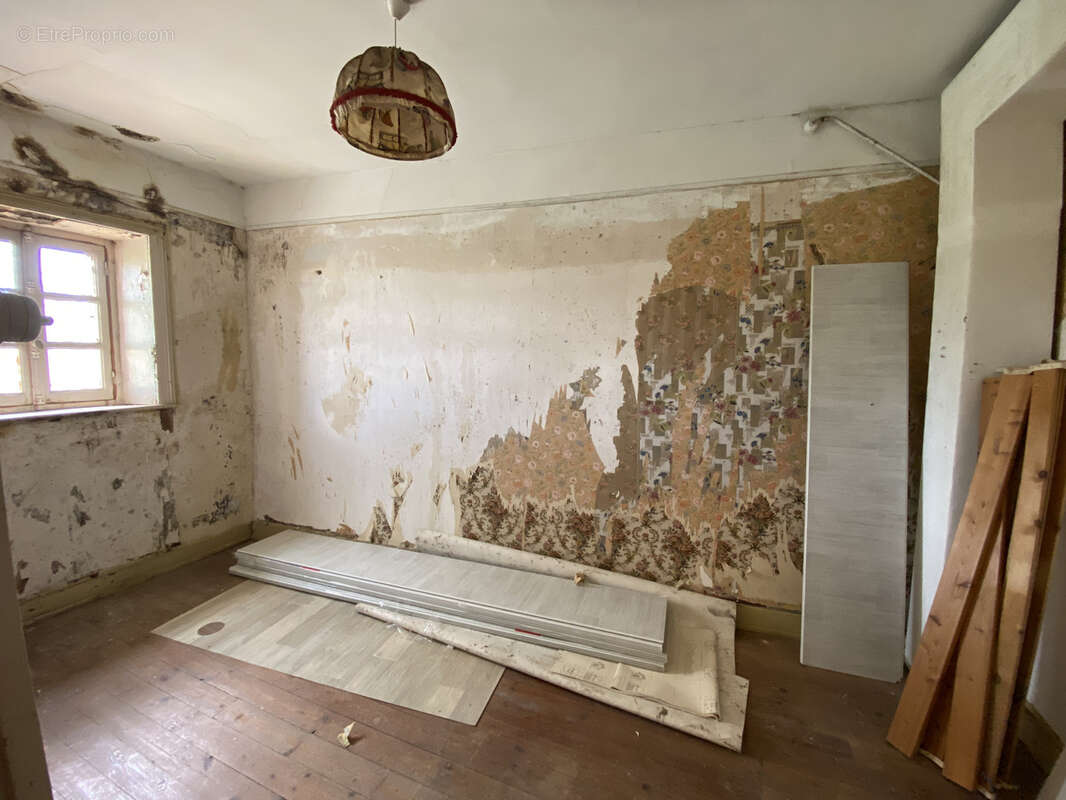 Maison à LIGNIERES-ORGERES