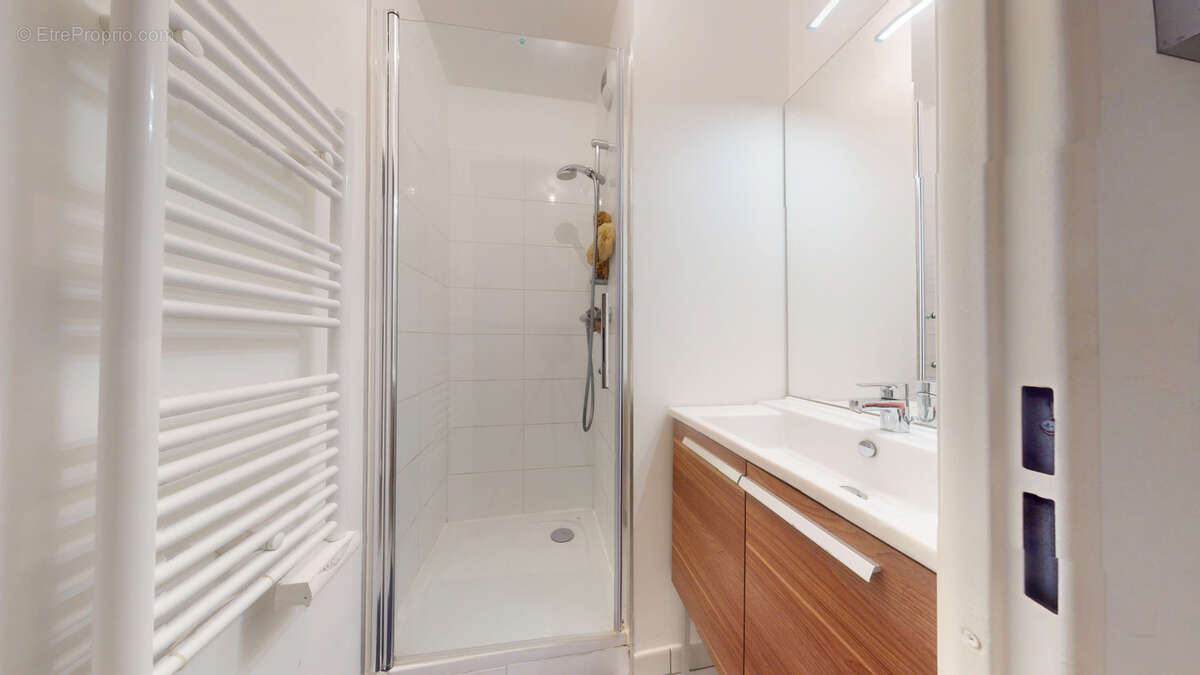 Appartement à ASNIERES-SUR-SEINE