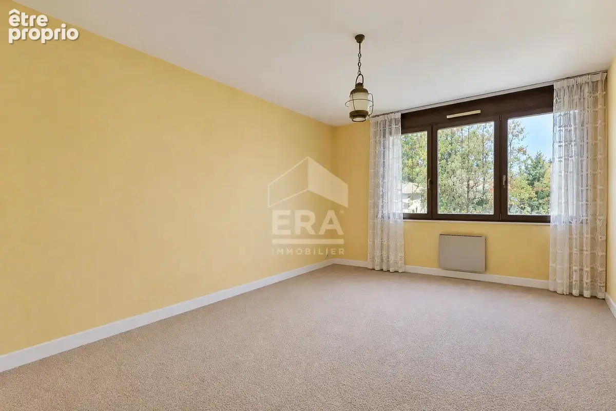Saint-Denis ? Grand appartement familial de 99,75 m² avec balcon, parking et cave - photo 8