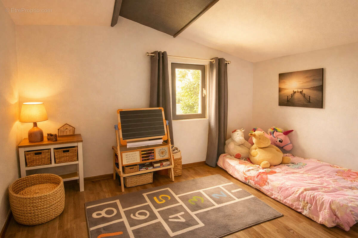 Maison à LE CASTELLET