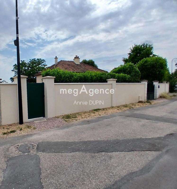 Maison à MESNIL-SUR-L'ESTREE