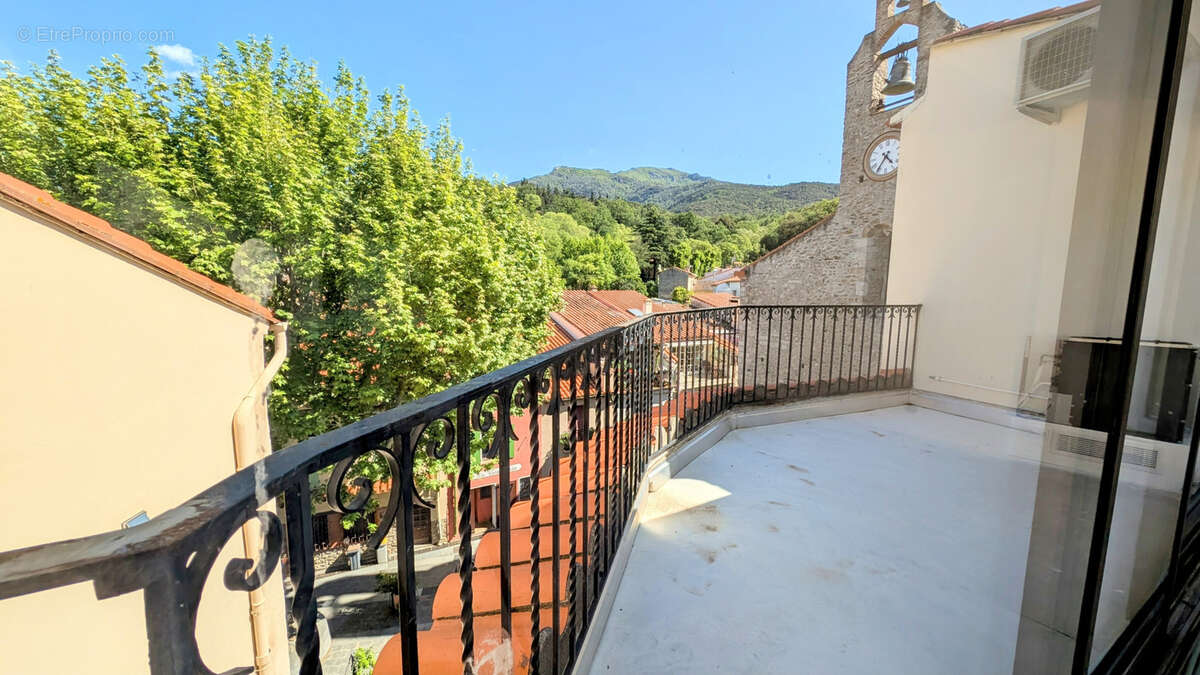 Maison à LAROQUE-DES-ALBERES