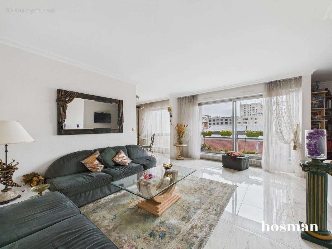 Appartement à PARIS-19E
