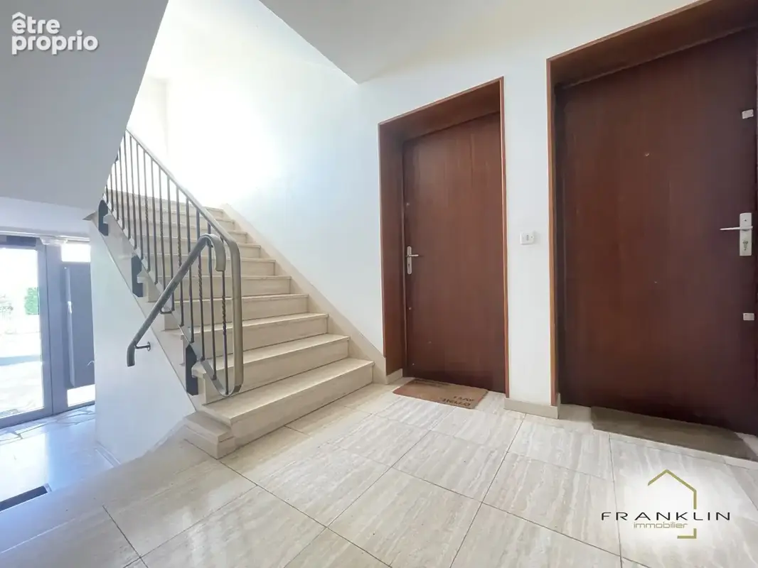 Mitry-Mory - Appartement F2 - 40 m2 habitables - 1 chambres - 1 cave - photo 9