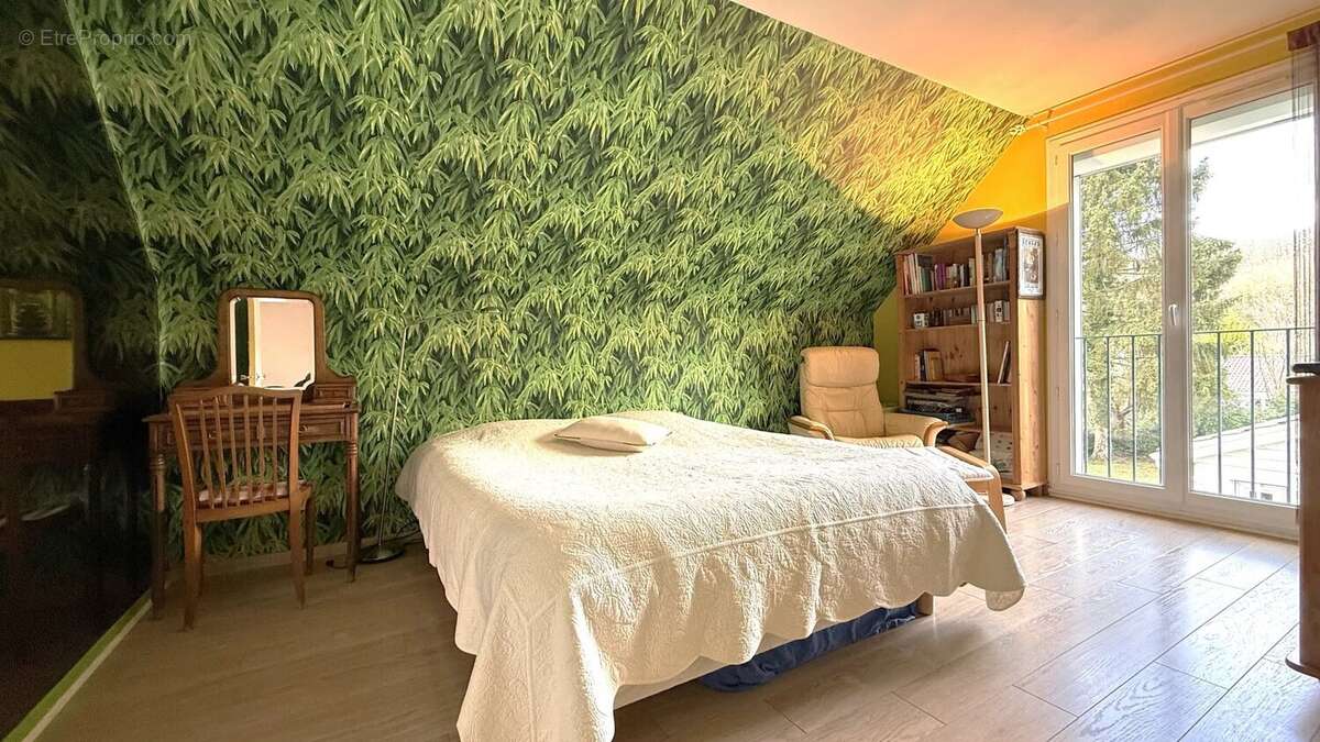 Maison à MONTIGNY-LE-BRETONNEUX