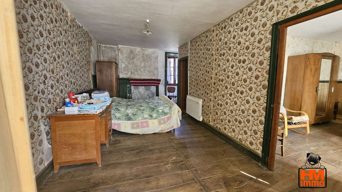 Maison à LADIGNAC-LE-LONG