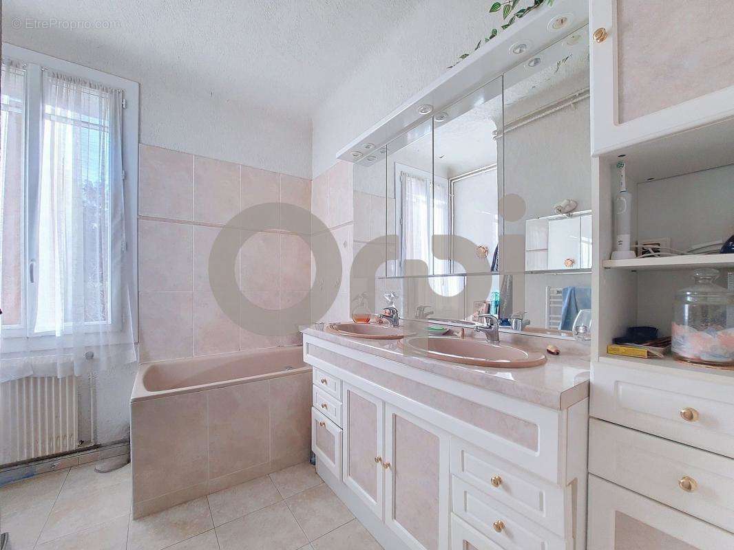 Maison à DRAGUIGNAN