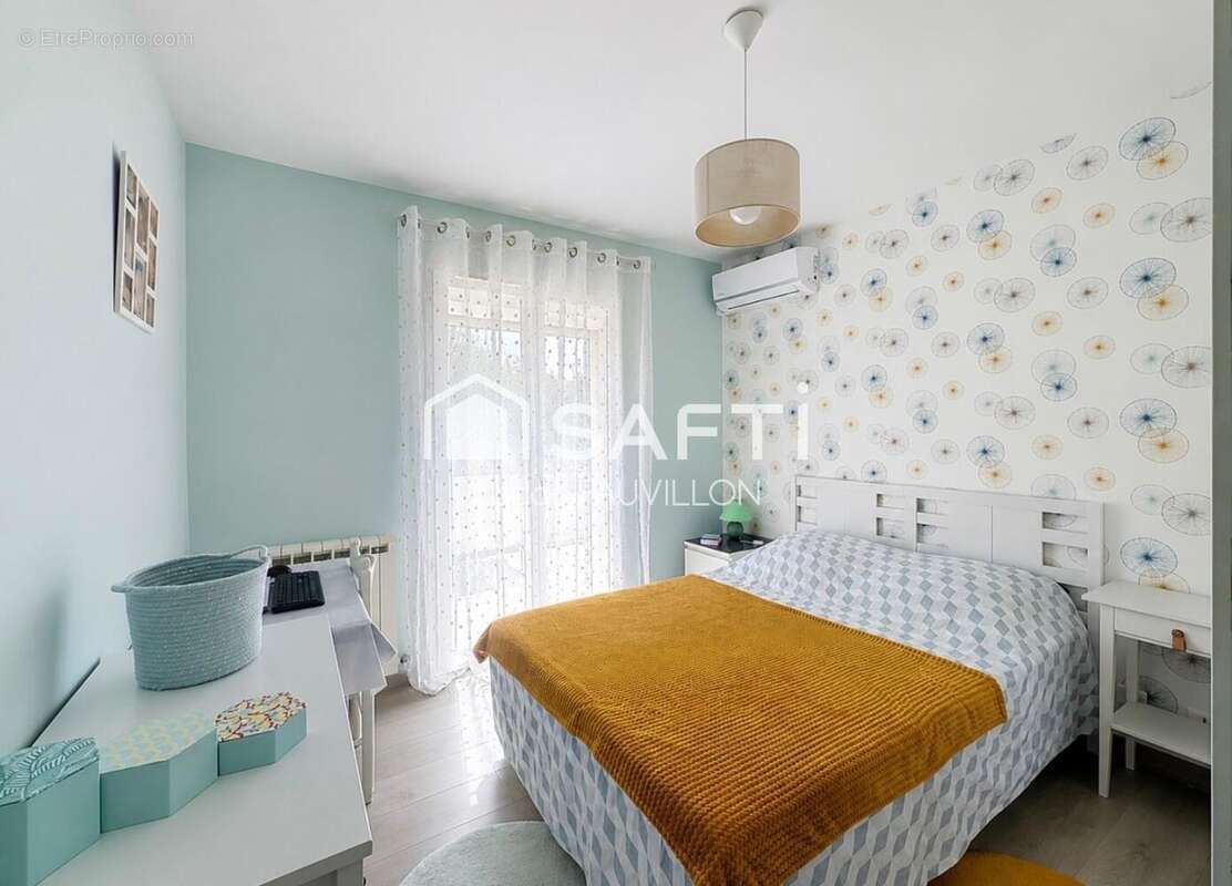 Maison 200 m² à Gensac-Sur-Garonne  - photo 6