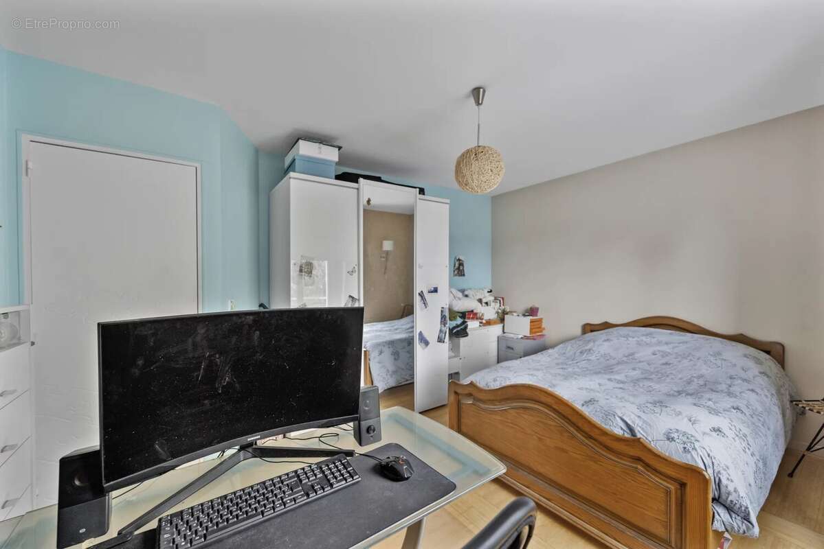 Maison à MONTEVRAIN