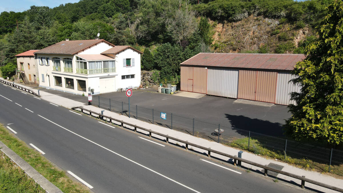 Maison à SAINT-GEORGES
