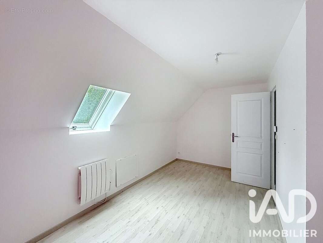 Maison 101 m² à Guizancourt  - photo 7