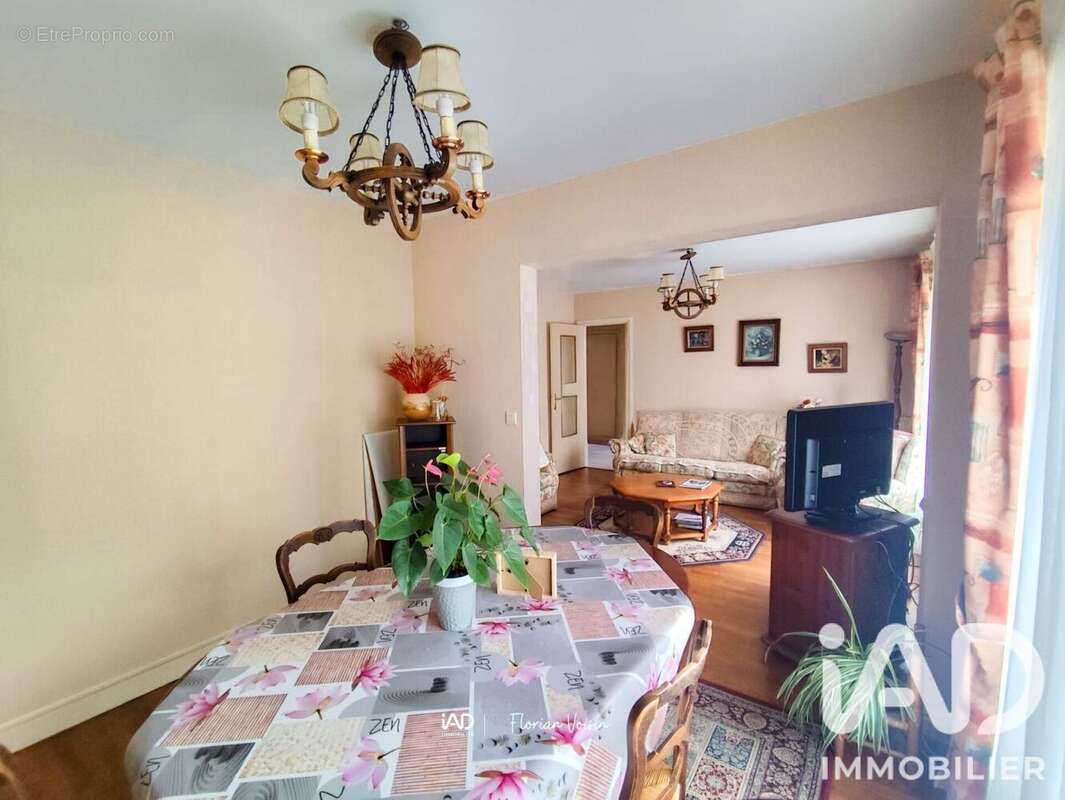 Maison 100 m² à Aubergenville  - photo 6