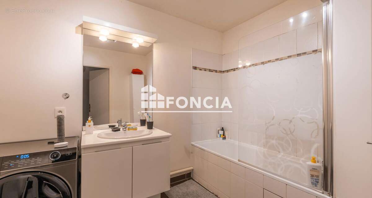 Appartement à LA QUEUE-EN-BRIE