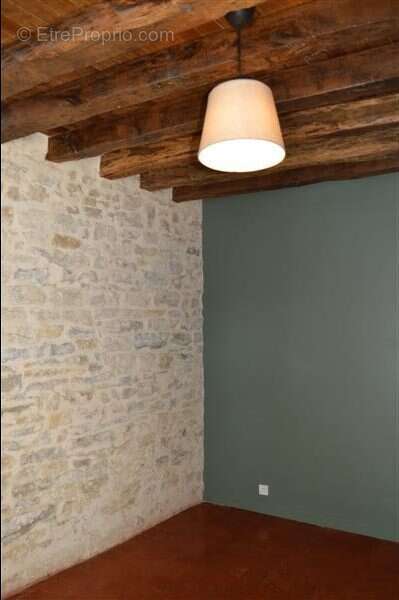 Maison à SAINT-AMAND-MONTROND