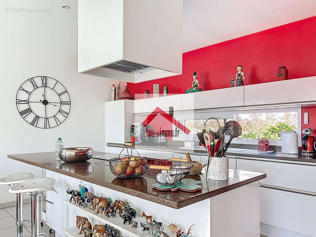 Maison à SAINTE-FEREOLE