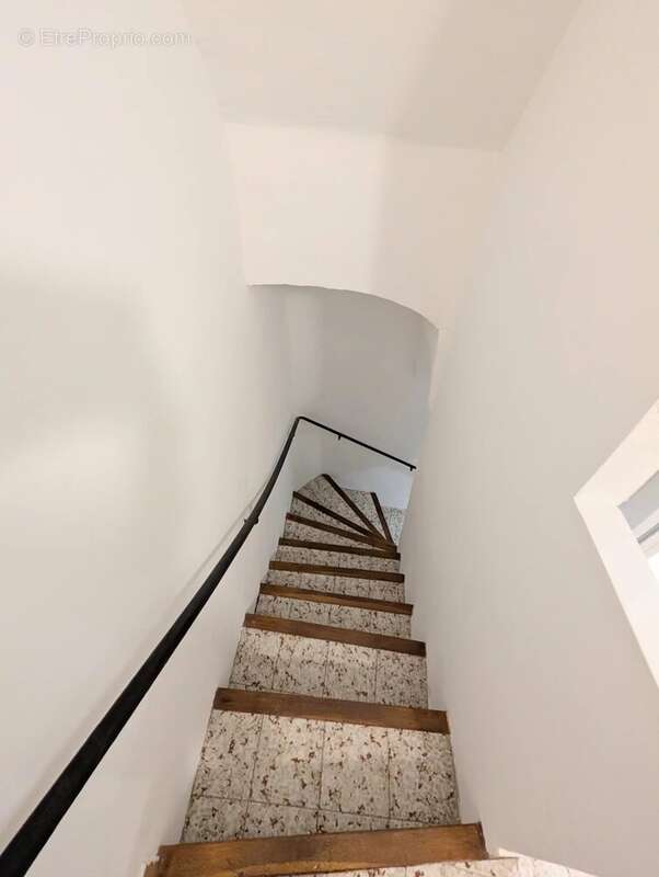 Appartement à VENCE