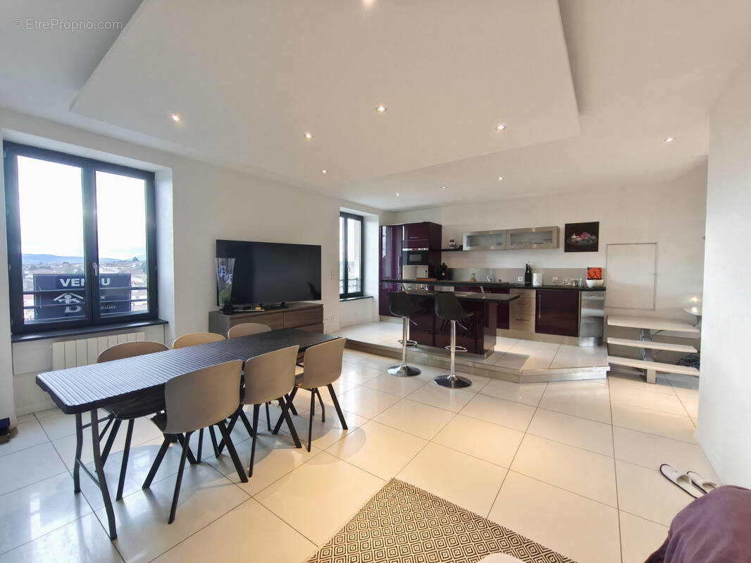 Appartement à MONTAGNY