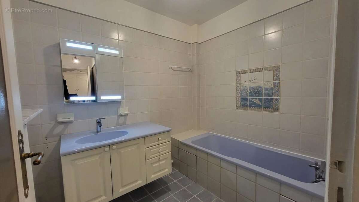 Appartement 3 pièces 63 m² – Balcon, parking et cave - photo 7