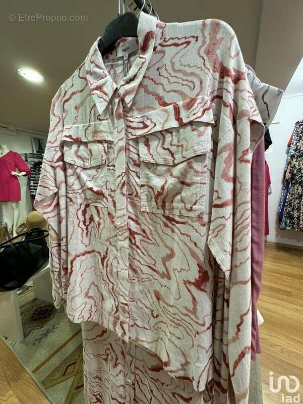 Photo 2 - Commerce à SAINT-DENIS