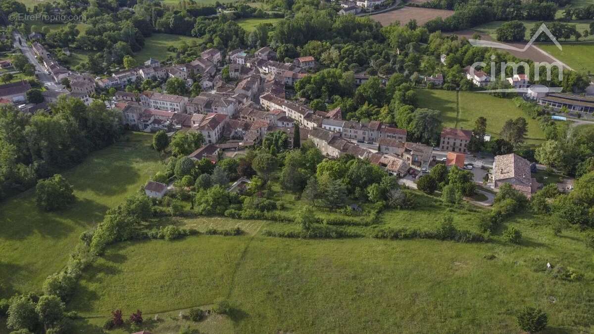 Terrain à CORDES-SUR-CIEL