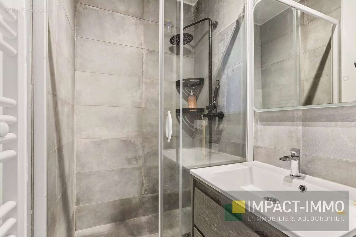 Appartement à ASNIERES-SUR-SEINE