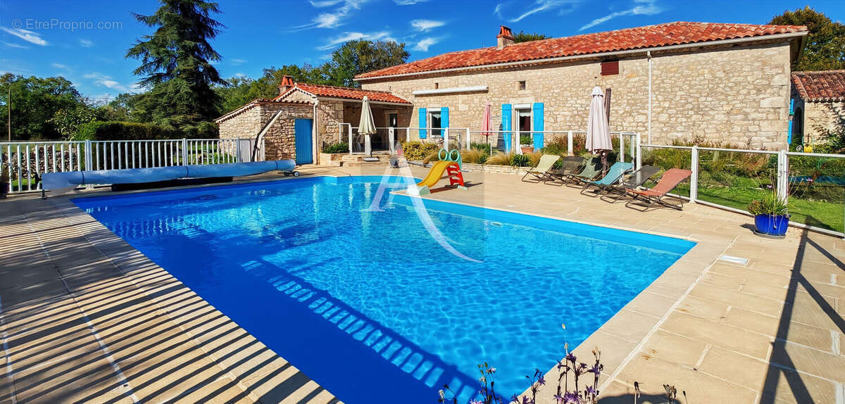 Maison à LACAPELLE-CABANAC