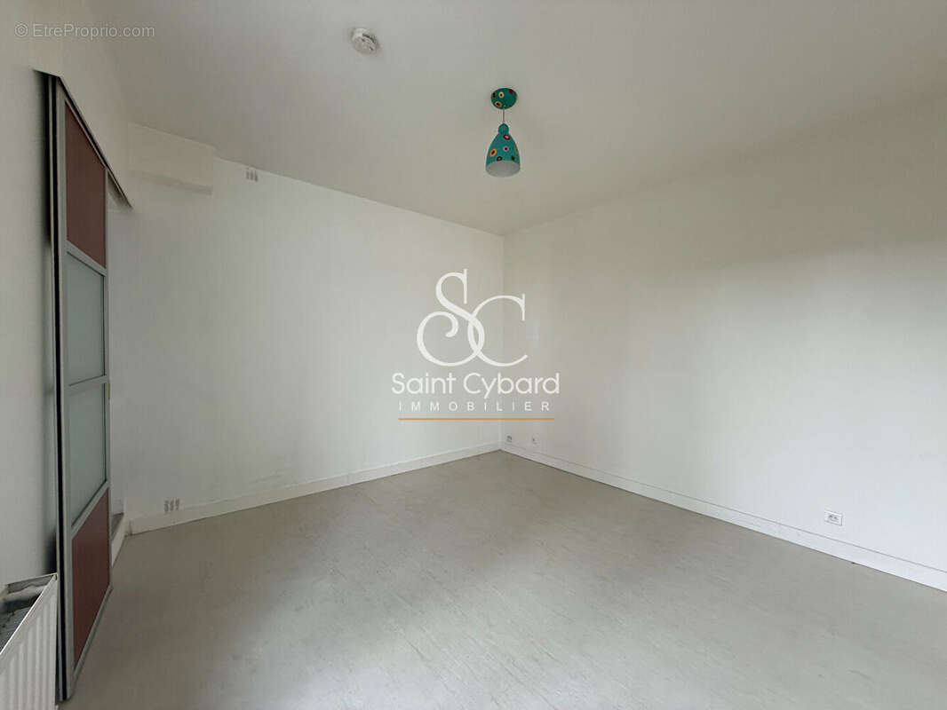 Maison à L'ISLE-D'ESPAGNAC