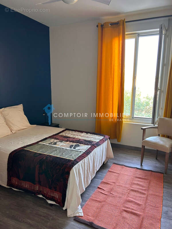 Vergèze 150 m de la gare , en exclusivité Maison de village de 136 m2 hab 5 chambres , piscine - photo 21