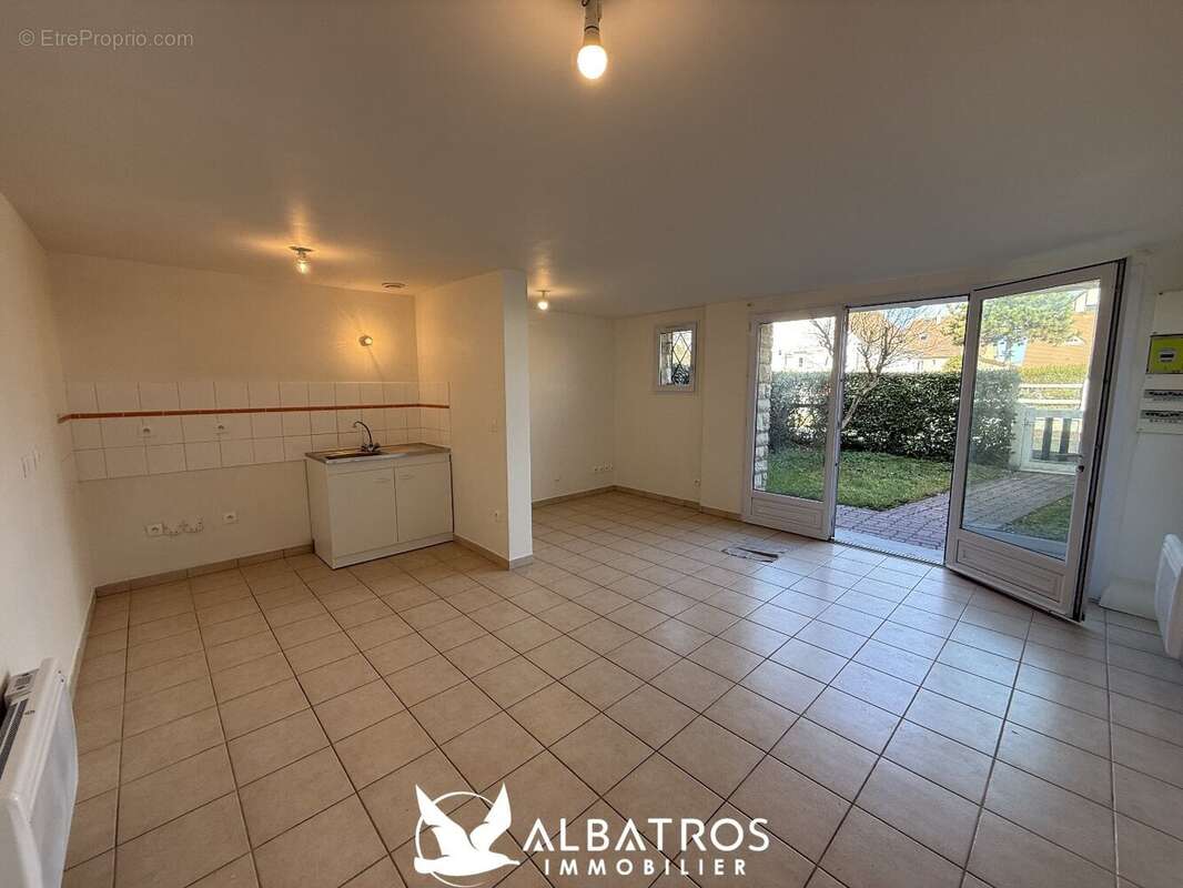 Appartement à OUISTREHAM