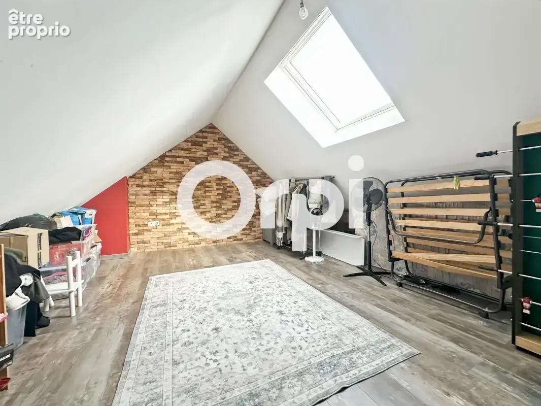 Maison 4 chambres, jardin et cave à Petite-Synthe (59640) - photo 9