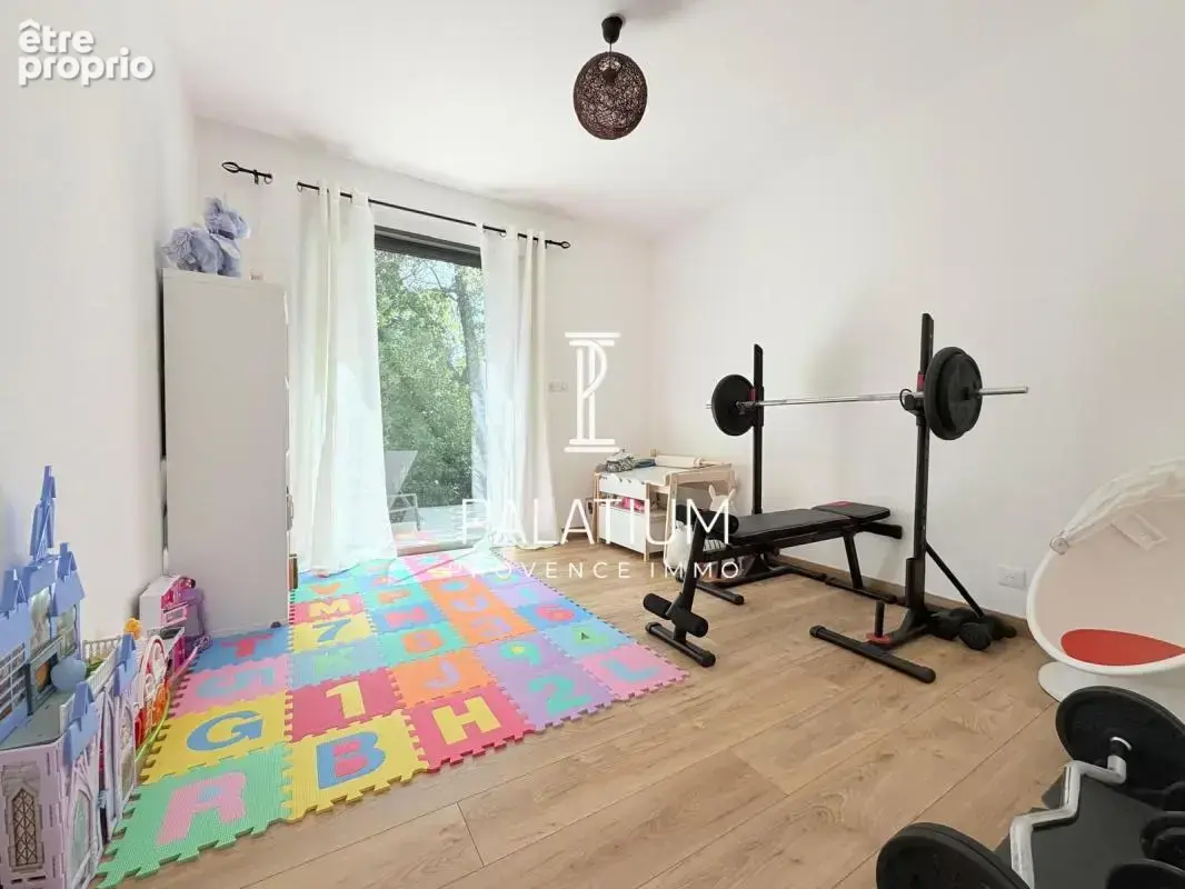Villa récente de 118 m² – vue collines & fort potentiel - photo 14