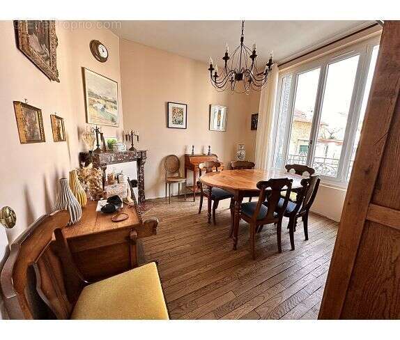 Maison à BRIE-COMTE-ROBERT