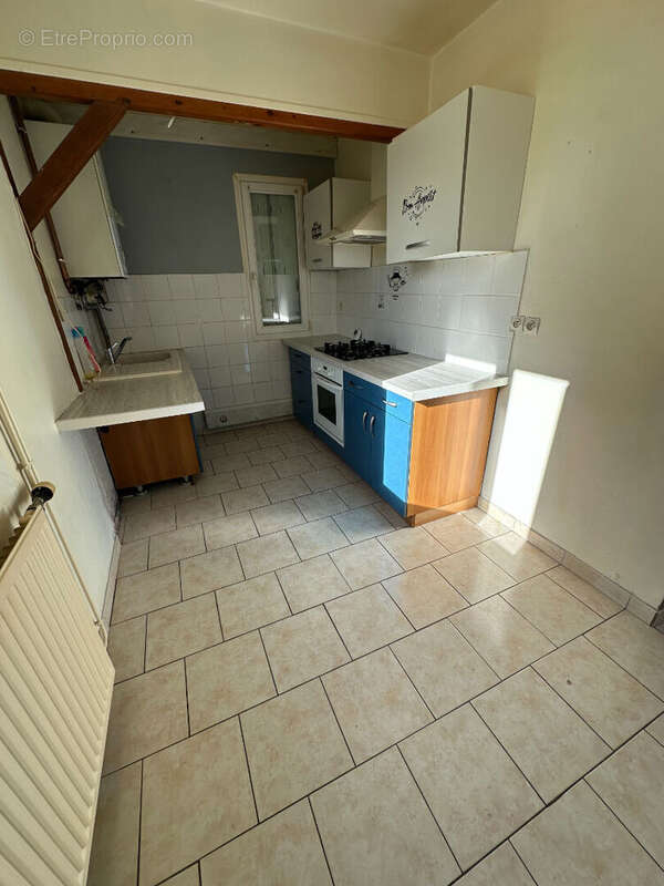 Maison à CONDE-SUR-HUISNE