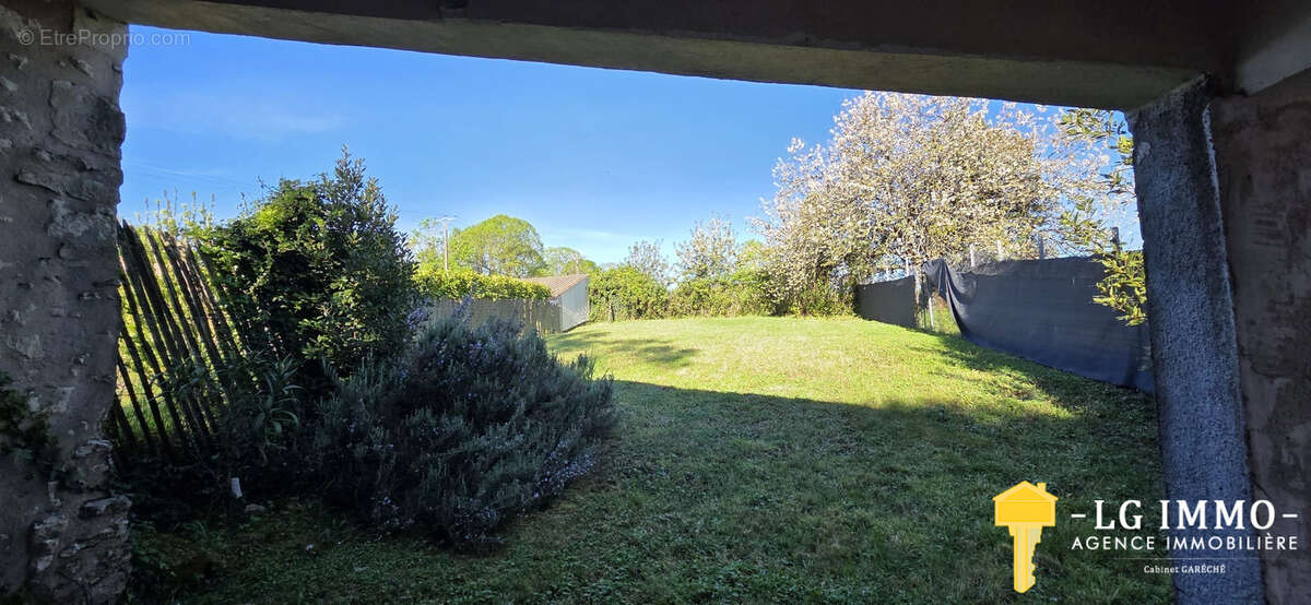 Maison de 118 m2 avec jardin et dépendances - photo 5