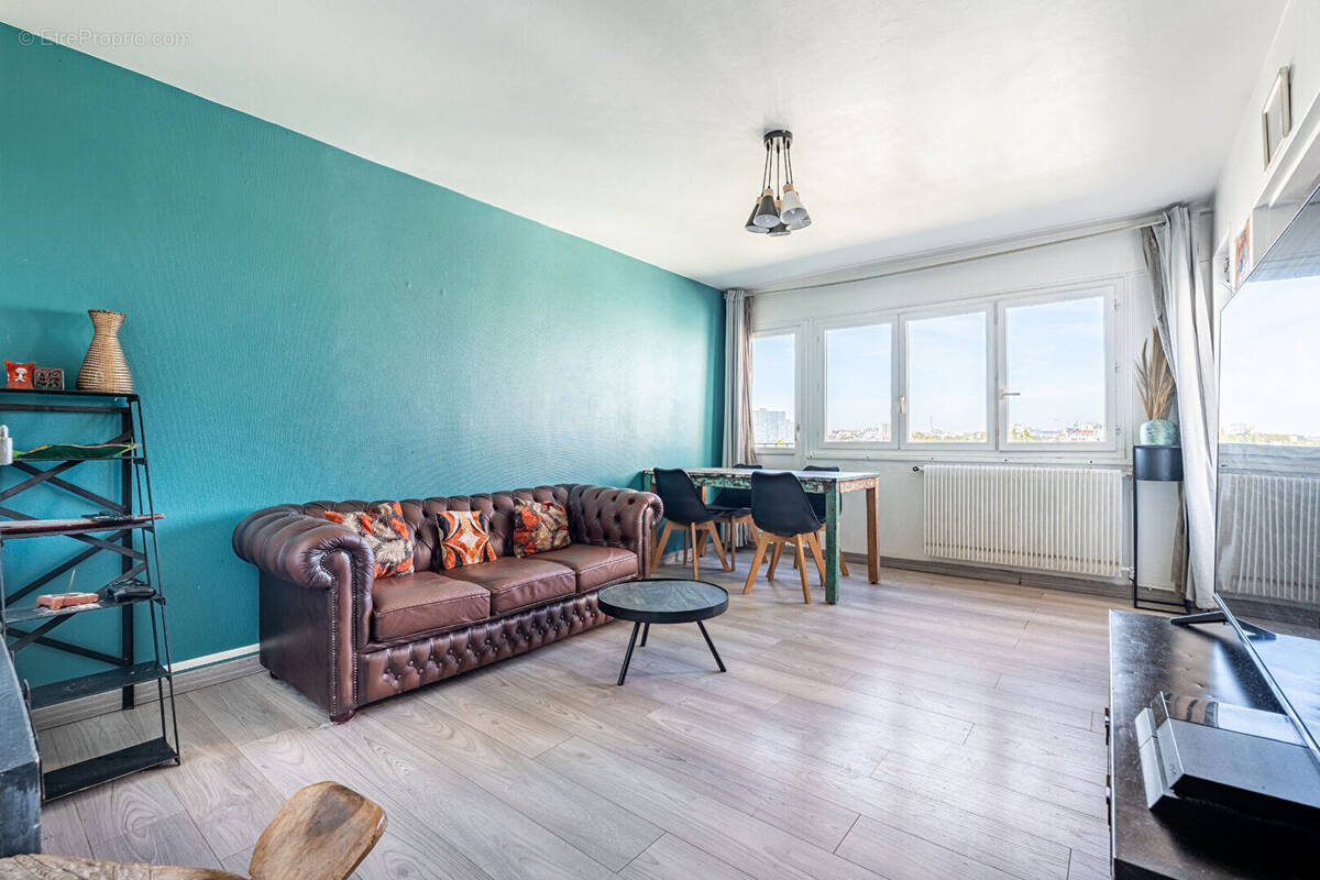 Appartement à BAGNOLET