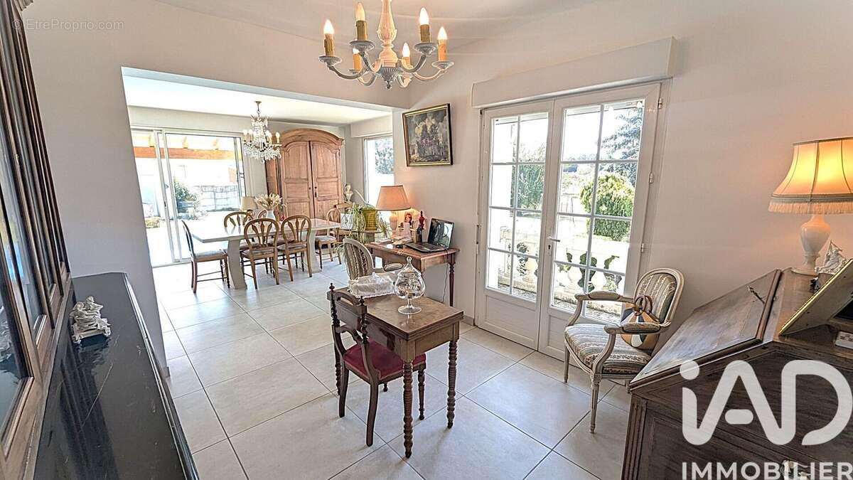 Photo 6 - Maison à MONTENDRE