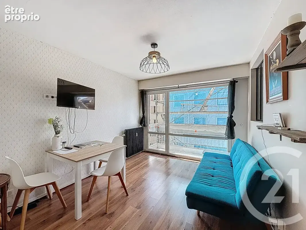 Appartement 2 pièces 33 m² à vendre à Cluses (74300) - photo 1