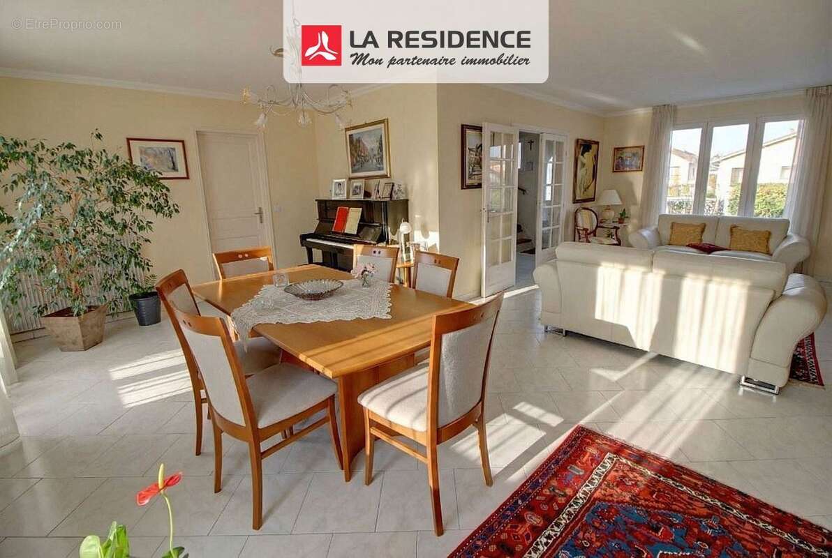 Maison à TRIEL-SUR-SEINE