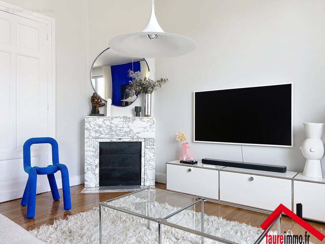 Appartement à BRIVE-LA-GAILLARDE