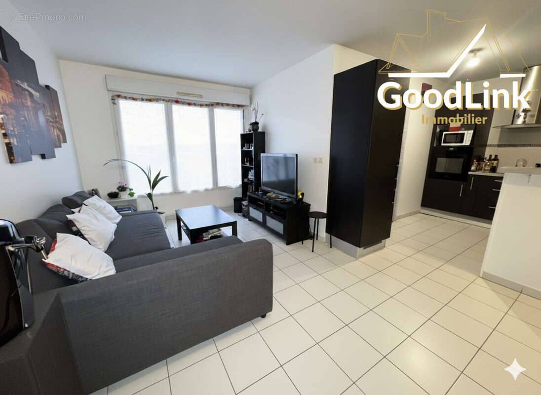 Appartement à CORBEIL-ESSONNES