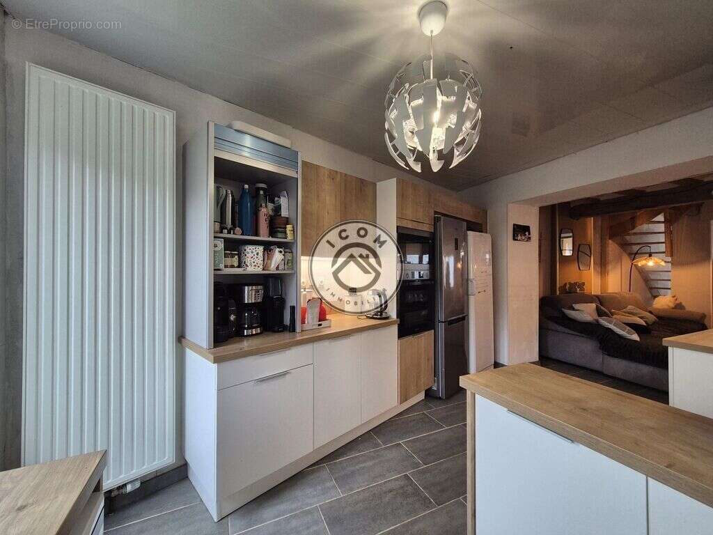 Maison à FERRIERE-LA-GRANDE