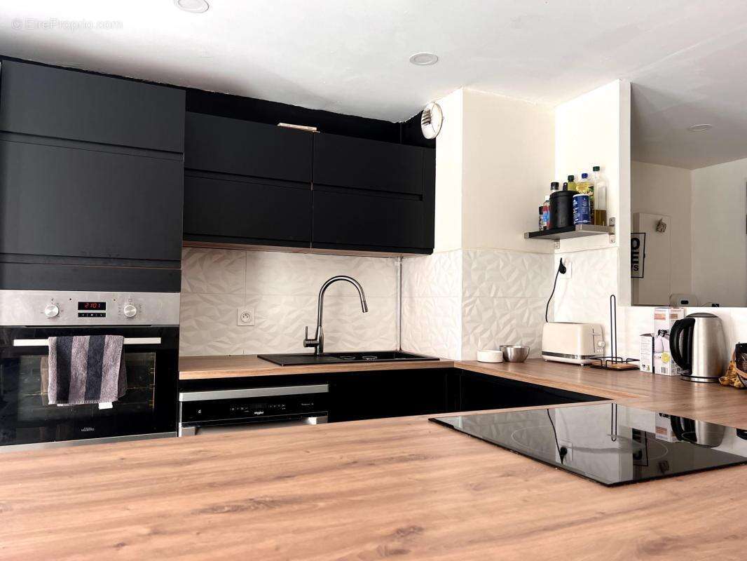 Appartement à SAINT-MARTIN-D'HERES