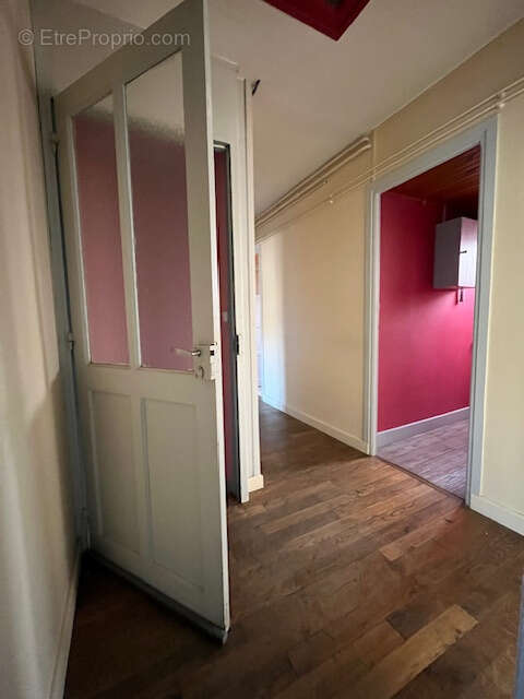 A VendreImmeuble de rapport 330 m2   Maison + T5 + Local professionnel   Fort potentiel ! - photo 24