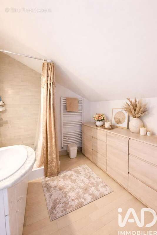 Photo 9 - Maison à MOISSY-CRAMAYEL