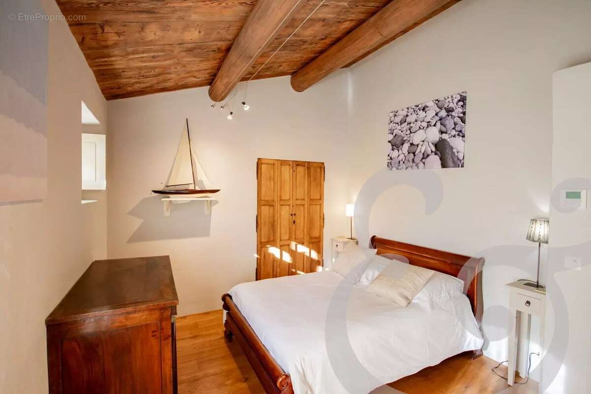 Maison à EYGALIERES