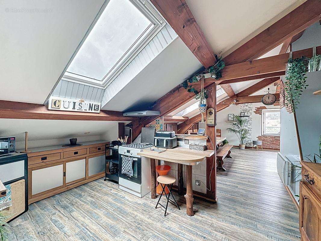 Appartement à GRIGNY