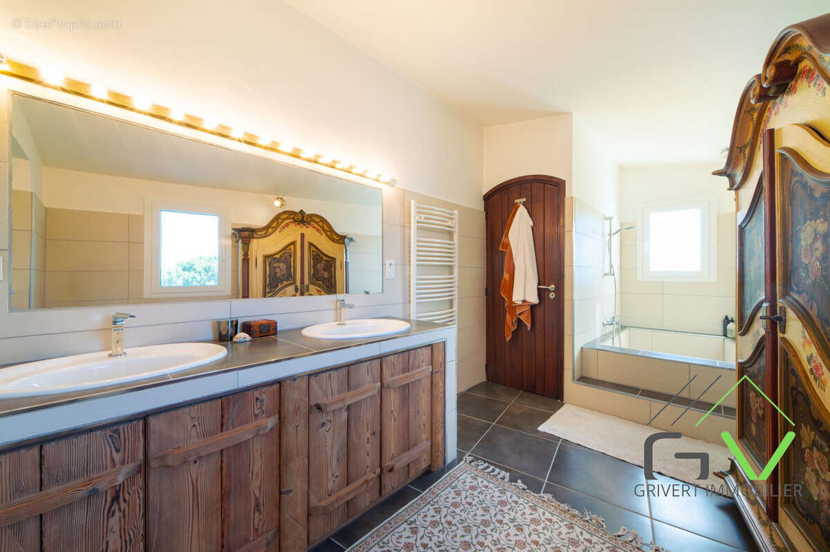 Maison à SAINTES-MARIES-DE-LA-MER