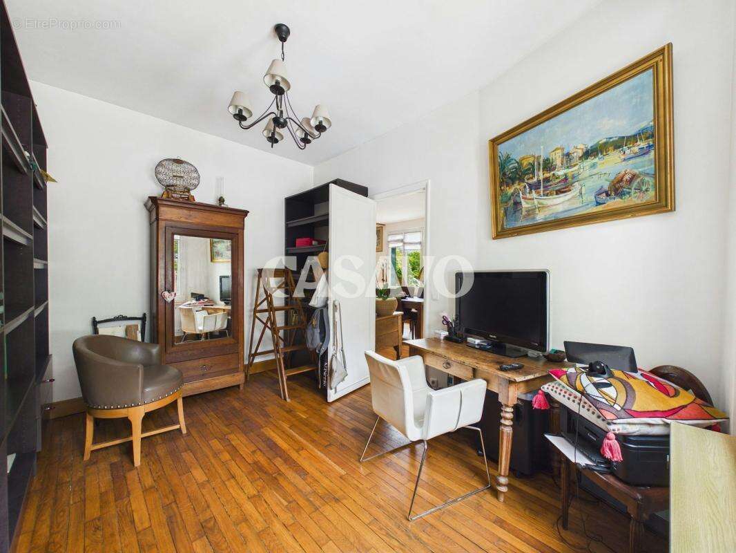 Vente Maison 5 pièces de 112m² - 94210 Saint-Maur-des-Fossés - photo 7