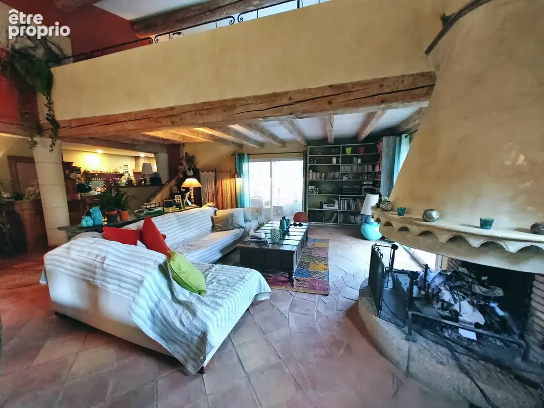 Belle demeure de charme, matériaux de qualité avec grand terrain - photo 23
