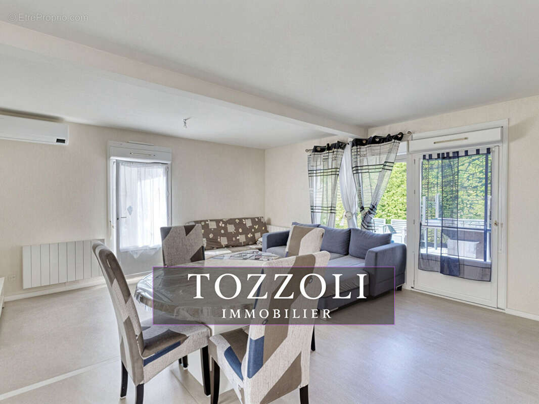 Appartement à VILLEFONTAINE